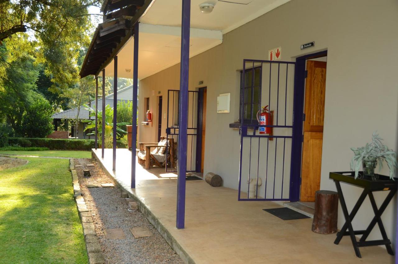 Big Tree Midrand Hotel Exterior photo